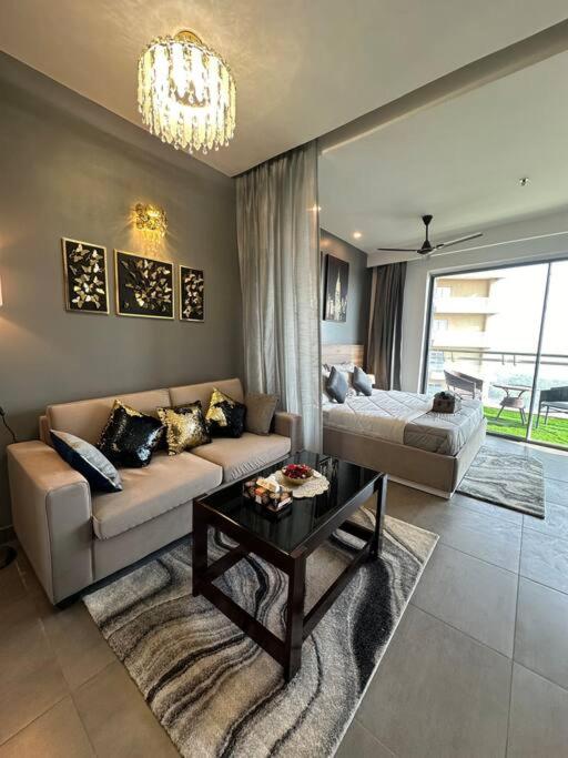 Luxe Lagoon studio, Nové Dilí