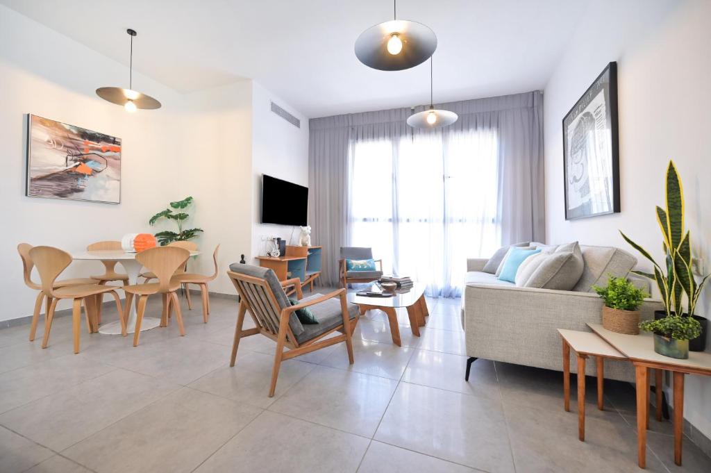 Kerem 3BR Hatemanim by HolyGuest, Tel Aviv