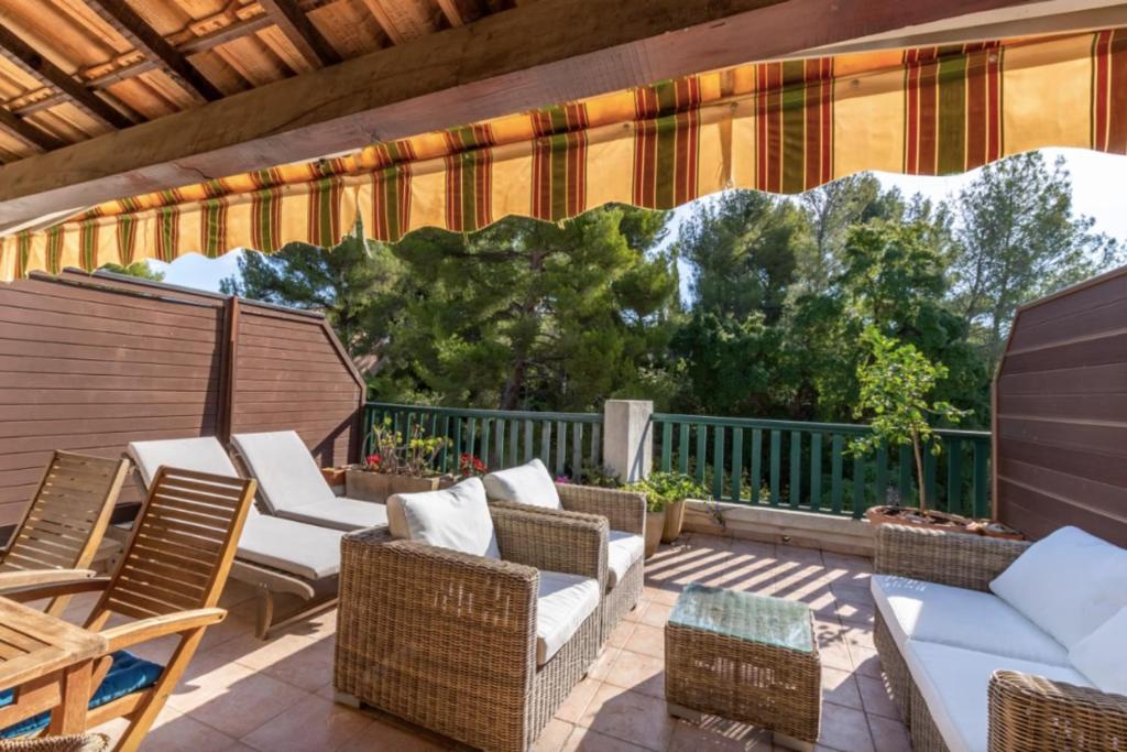 Superb apartment with terrace and private pool - 3