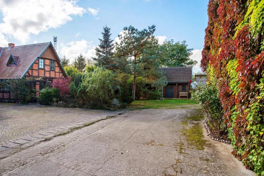 Blockbohlen-Haus auf Hof Verchen, hotel in Verchen