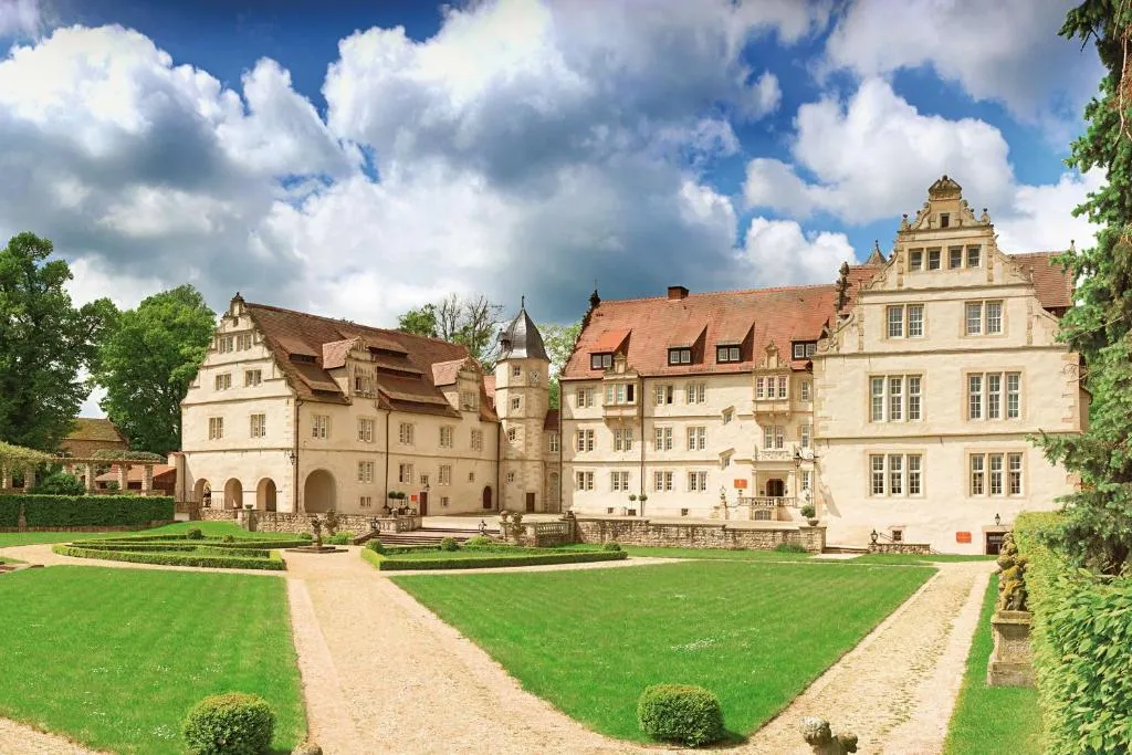 Schlosshotel Münchhausen, hotel in Aerzen