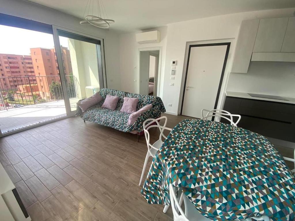 A casa di Giulia, Milán
