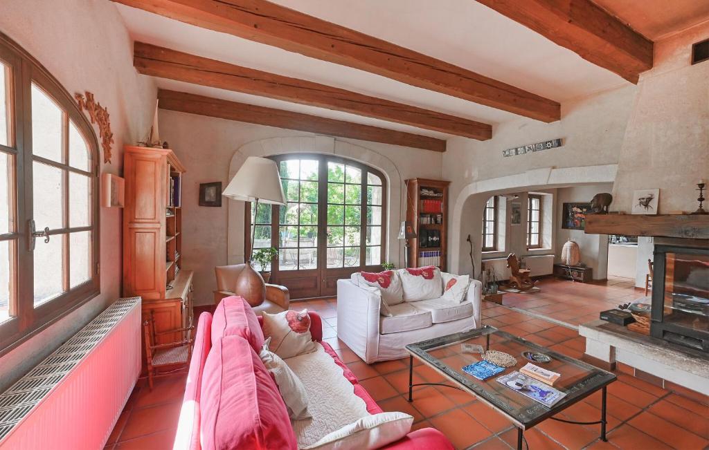 Amazing Home In Arles - 3