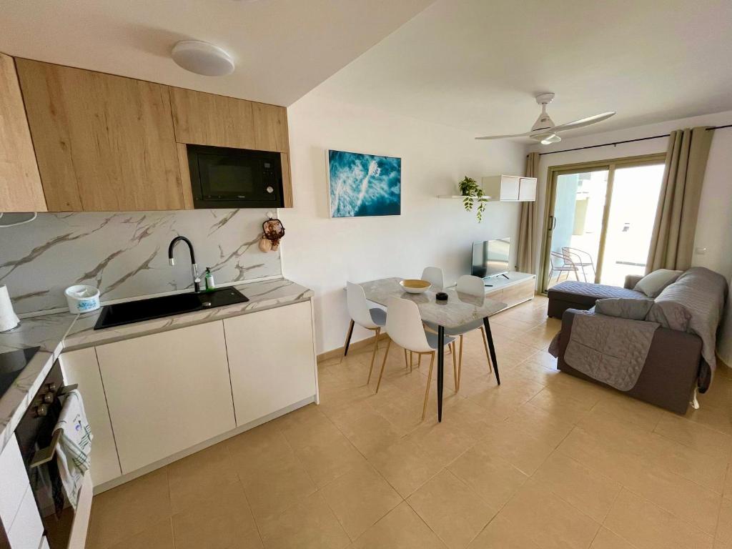 Casa Matteo-Modern Apartment with Pool - 5