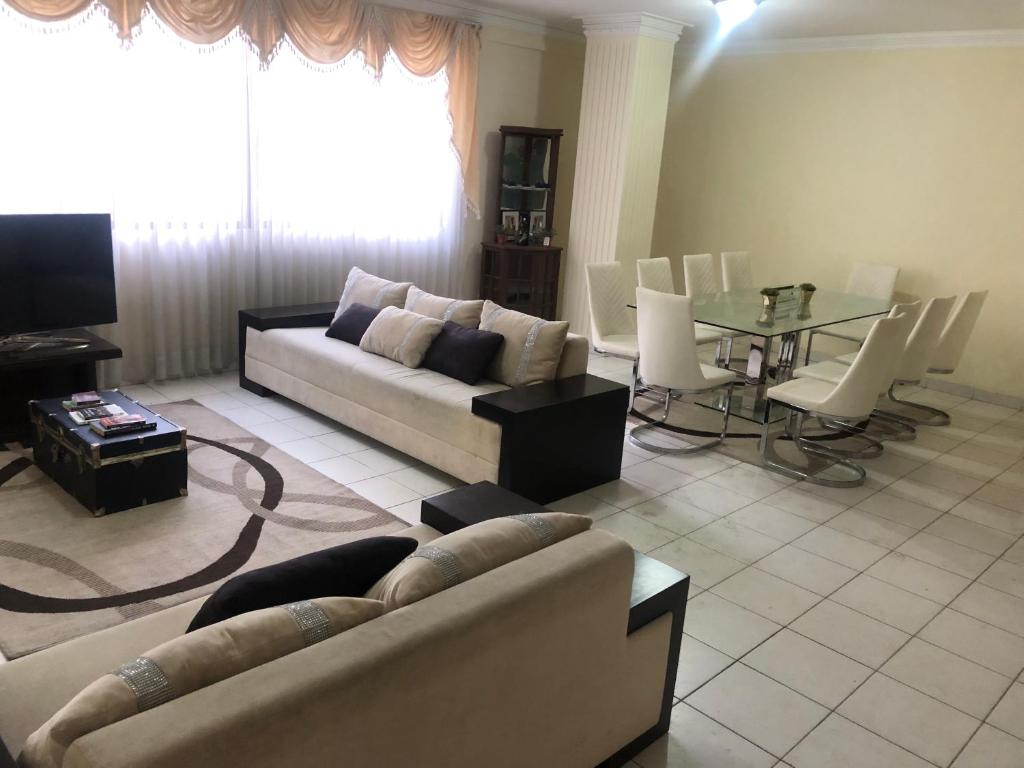 Amplio depto,parqueo,zona exclusiva - 2