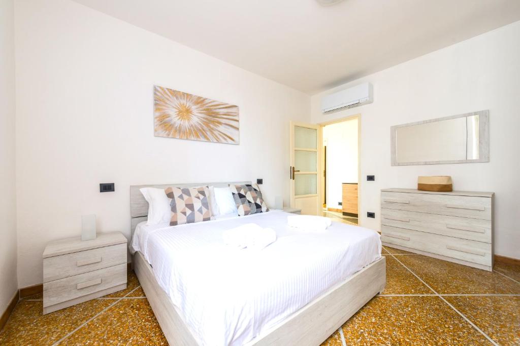 Hostly-Casa Serena-Near the Town Center - 5