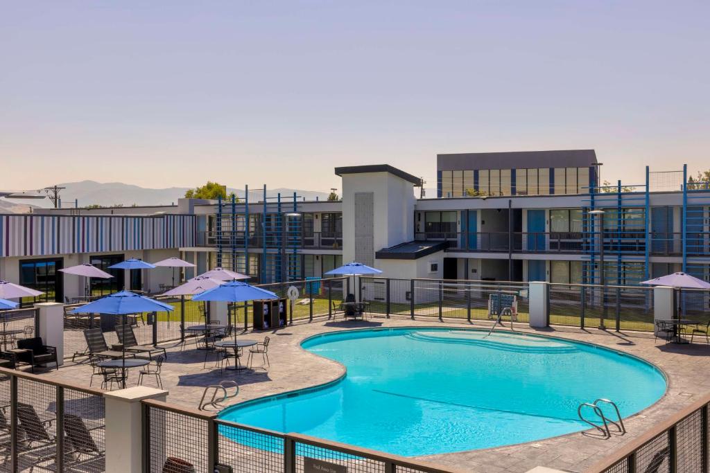 Aiden by Best Western South Reno