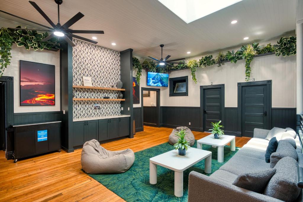 Howzit Hostels Hawaii, Hilo