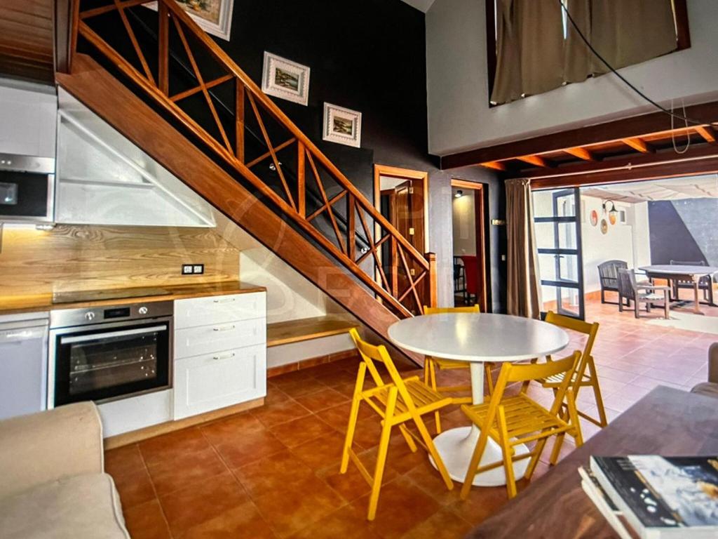 Beautiful Villa in Playa Blanca - 3