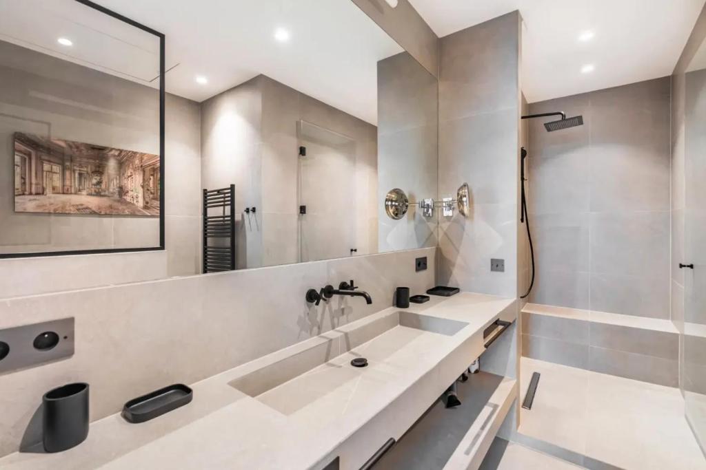 Appartement luxueux / historique proche bon marché - 4