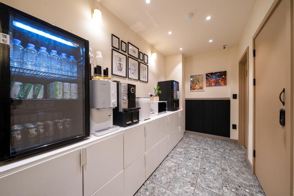 フロント・ロビー