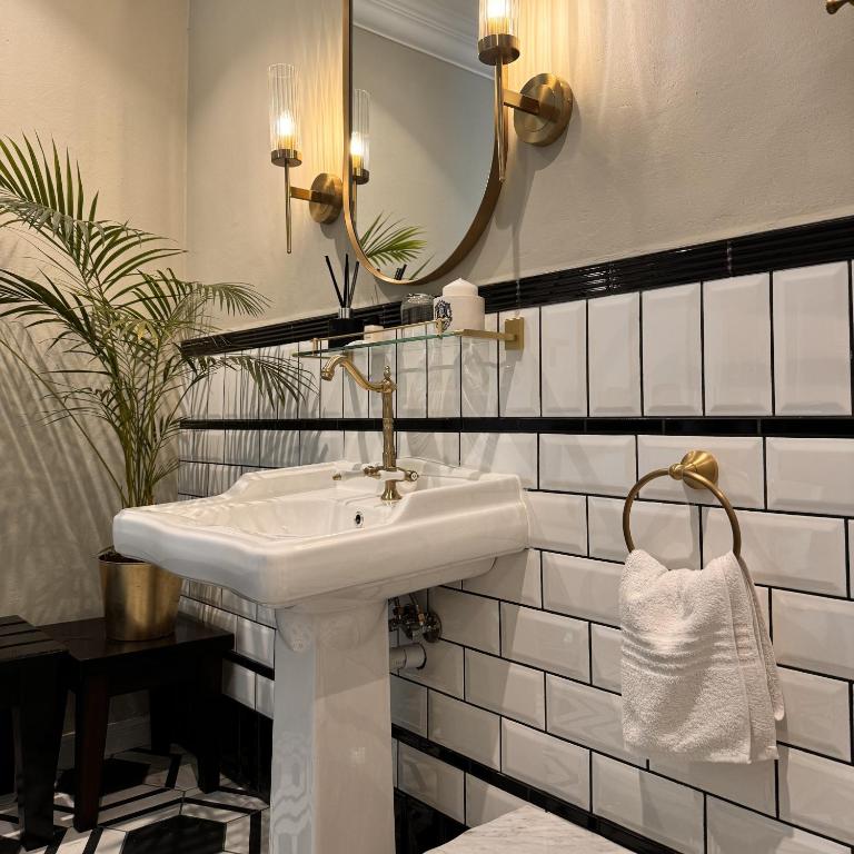 Bredasdorp Square, Bredasdorp