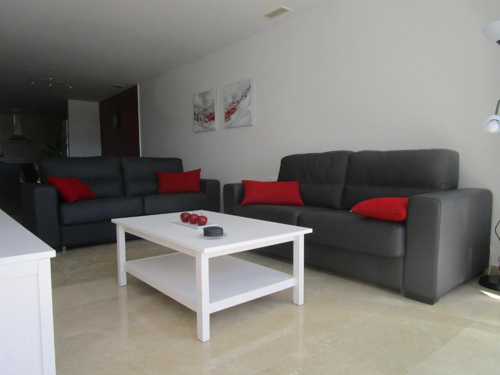 Nice groundfloor with pool view - 3