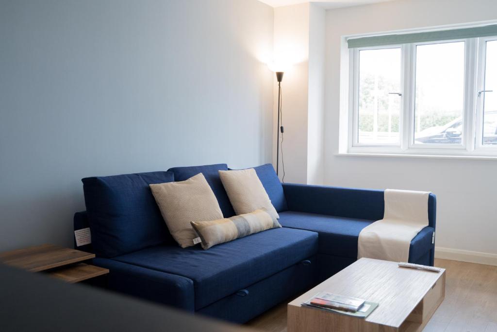 The Kensington Apartment, FREE CarPark, Ideal Location for exploring Oxford City & nearby places, easy access to ring road MINI PLANT, Universities & Oxford Science Parks, Oxford