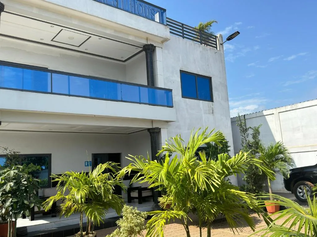 ilé-ifè GUESTHOUSE OUIDAH, hotel in Ouidah