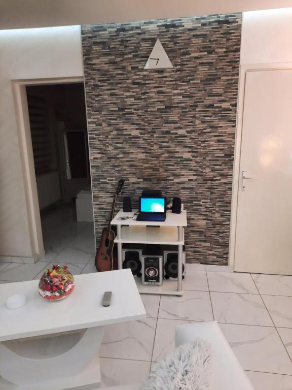 Center Apartment - 4