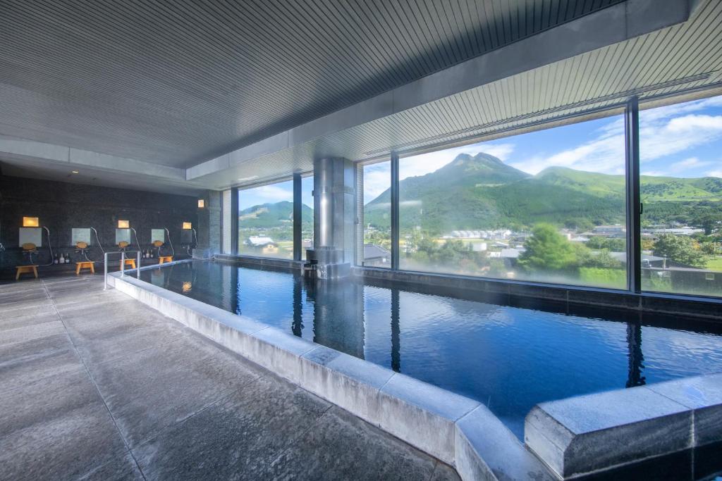 湯布院秀峰館飯店 (Yufuin Hotel Shuhokan)