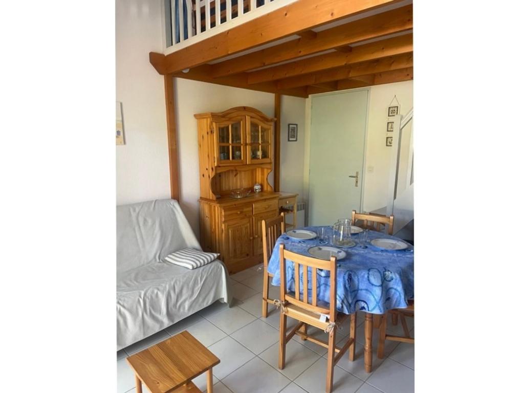 Maison accueillante à Saint Jean de Monts avec piscine collective - FR-1-323-553 - 3