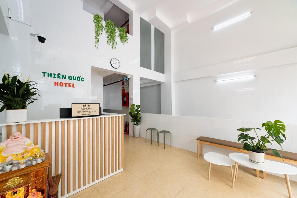 Thiên Quốc Hotel TPHCM