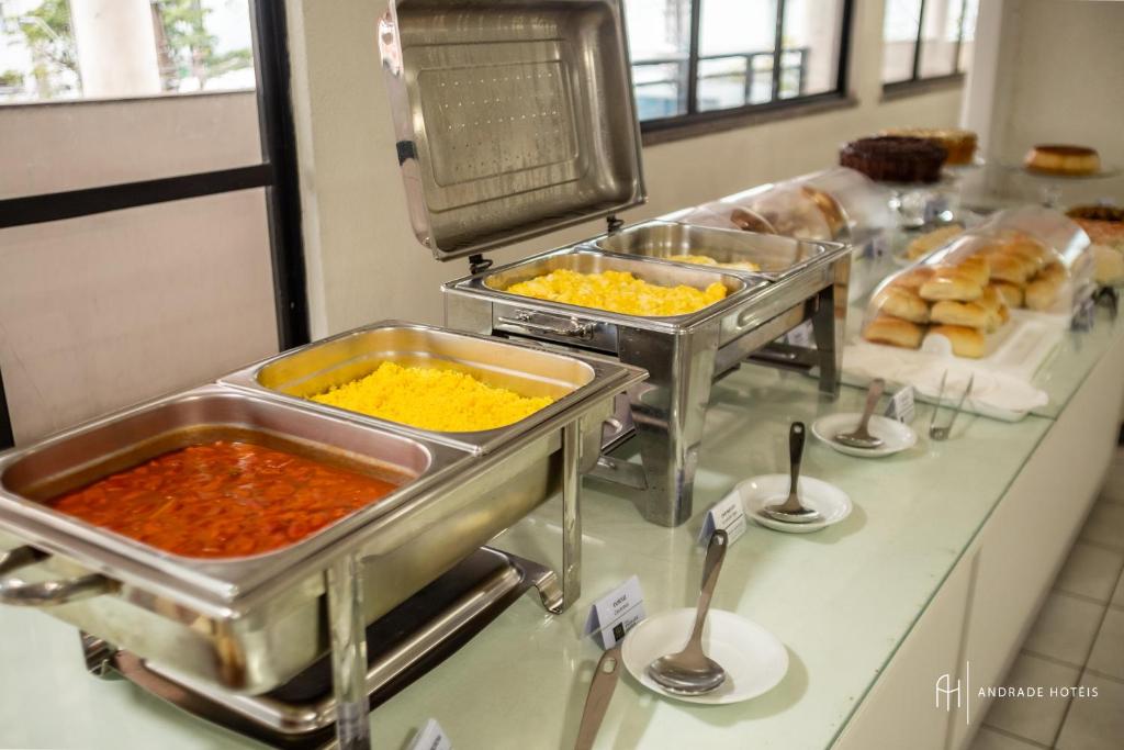 Alimentos e Bebidas
