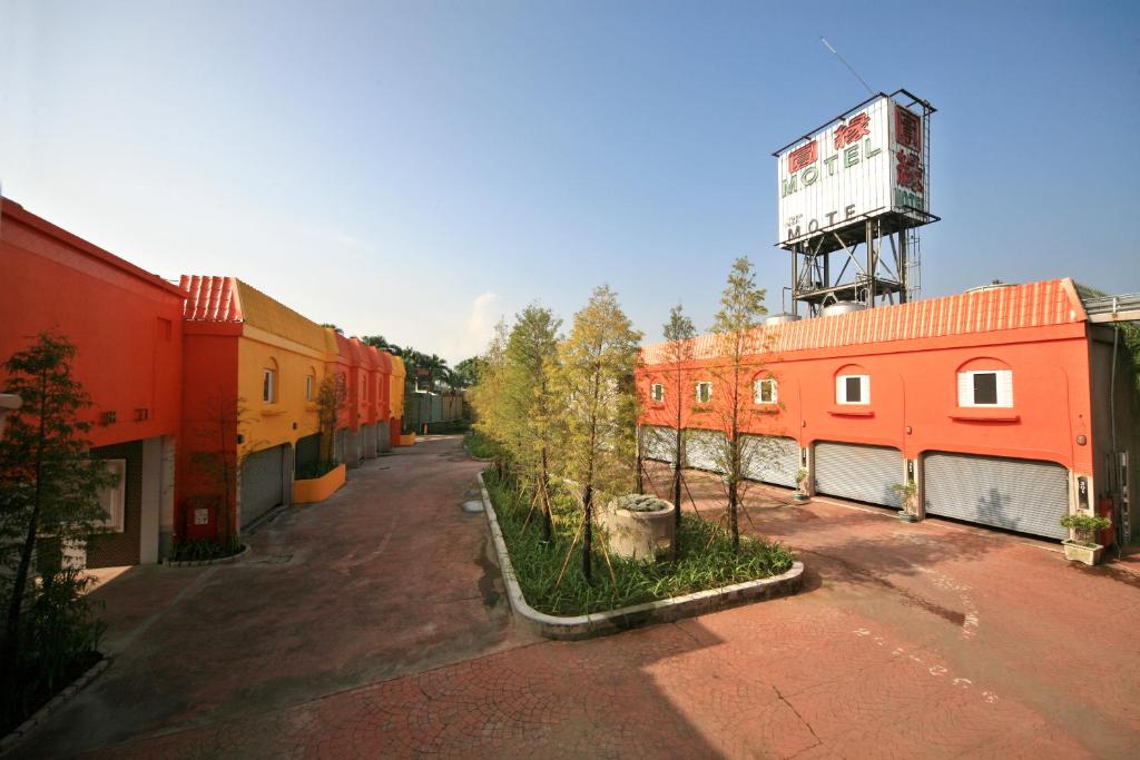 Chusha Motel, Gongguan