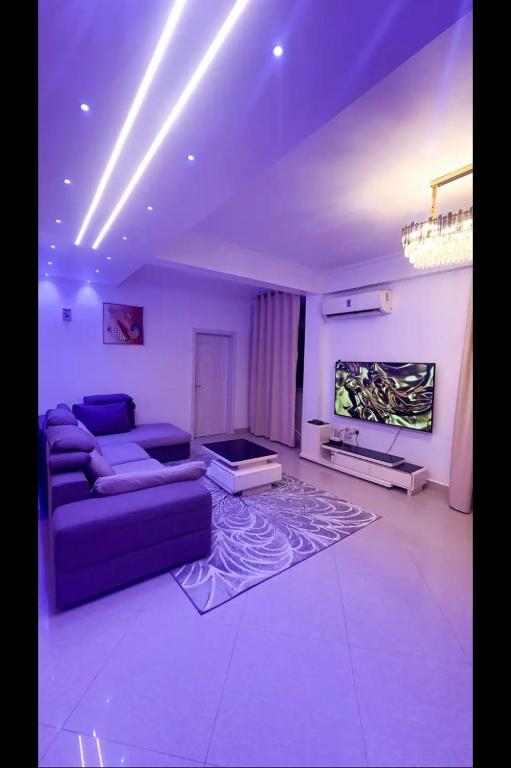 nairobi qs, Dar es Salaam