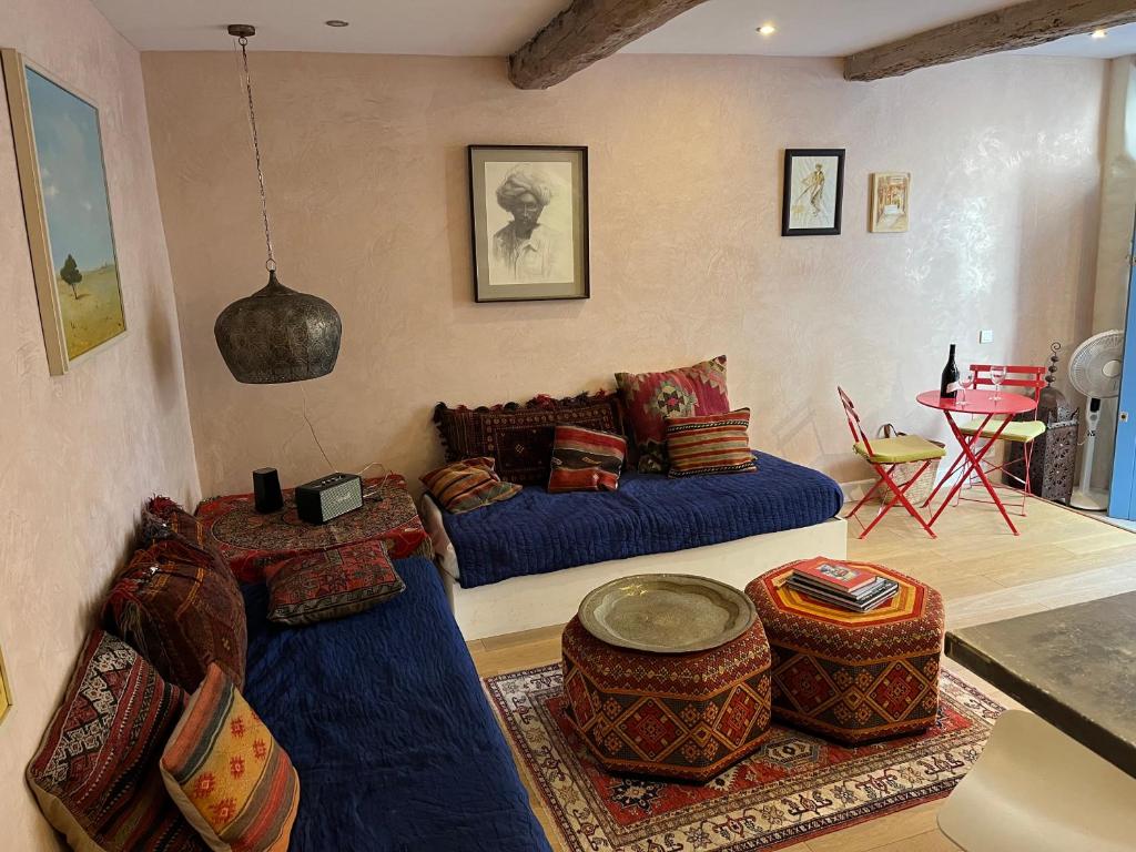 Charming Apartment in the heart of Valbonne Village - 4