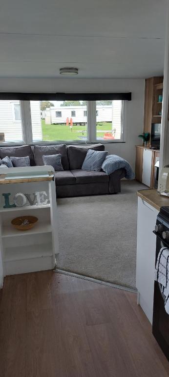 Bird's Bay, Cresswell - pet-friendly stay