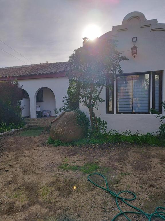 Gran casa a pasos de la playa - 1