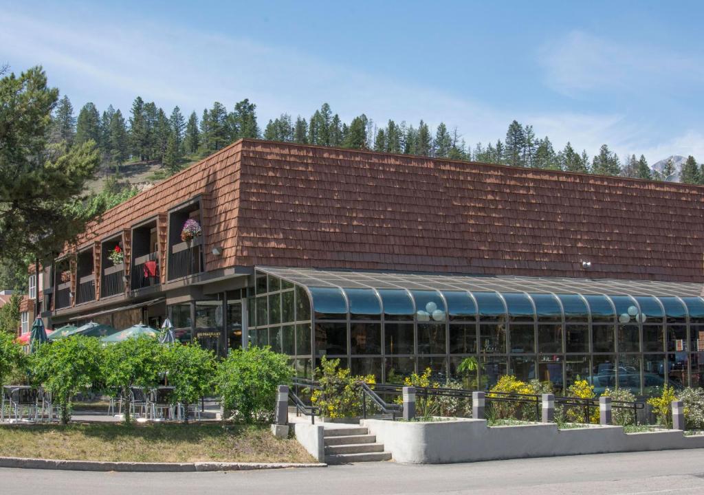 Restaurant, Tonquin Inn in Jasper (AB)