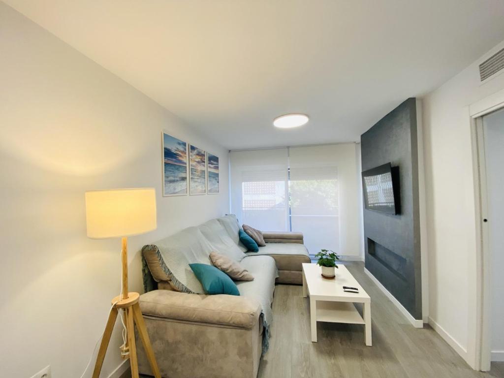 Apartamento en Málaga junto a estación de metro by MO - 3
