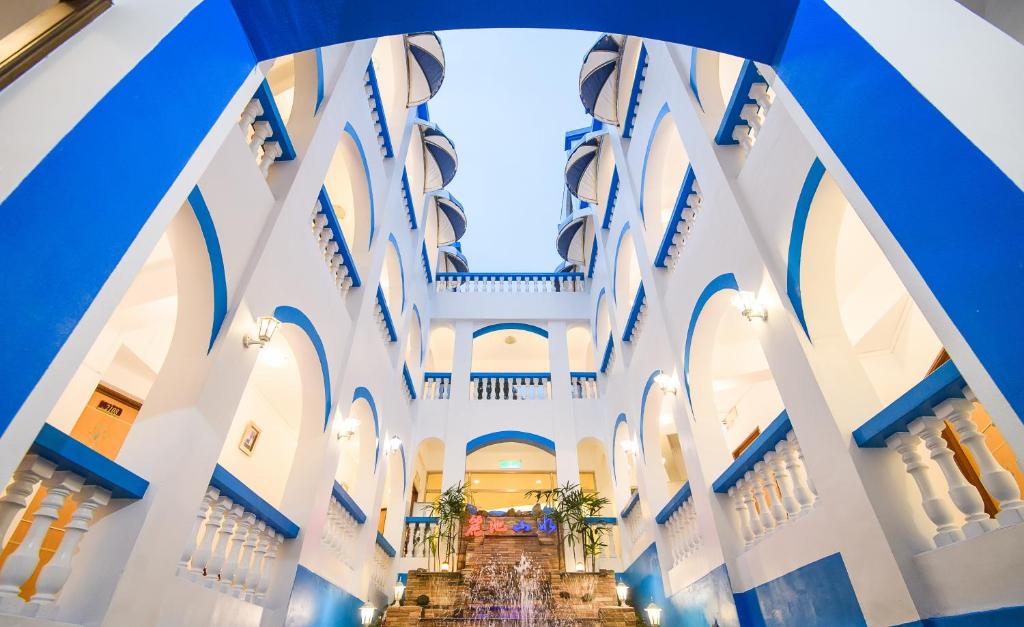 谷關麗池山水, Heping