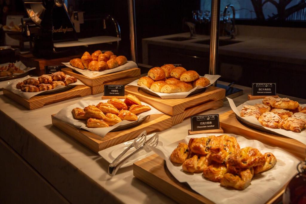 طعام و مشروبات