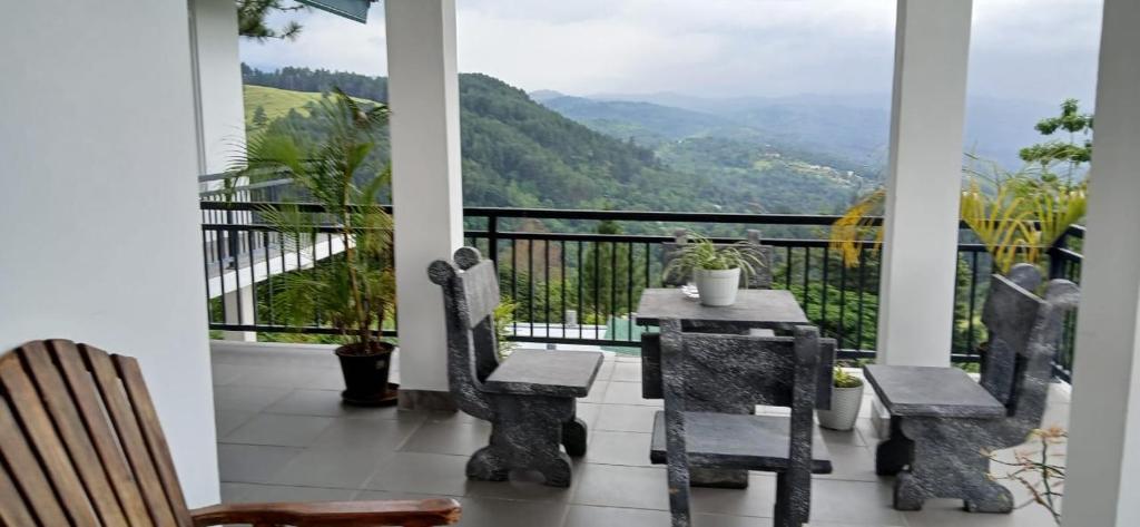 Ama Residency & Homestay Kandy, Hindagala