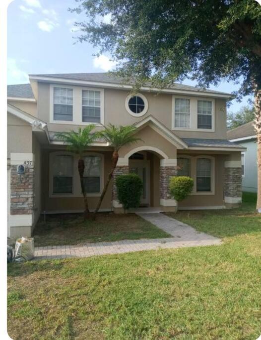 Beautiful Castle 2 Months Minimum, Davenport