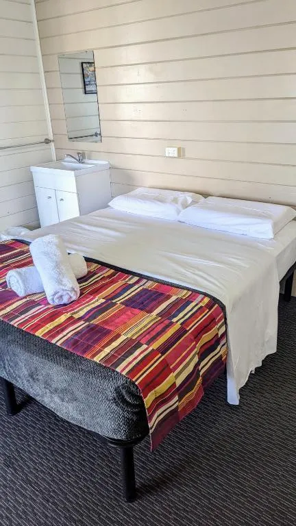 GRAND CENTRAL HOTEL PROSERPINE, hotel in Proserpine