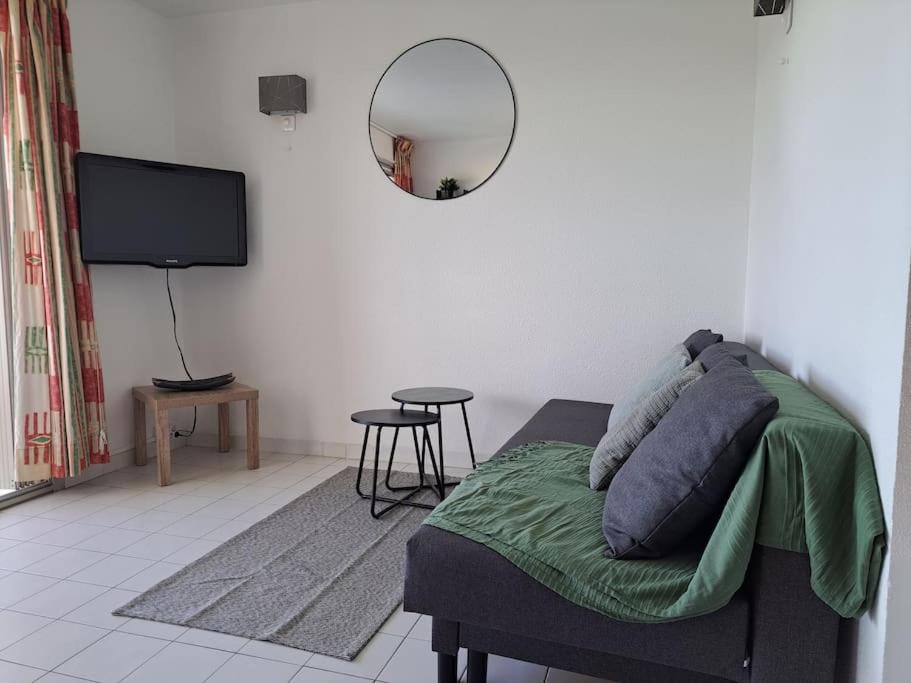 Sopraland 514, T2 pour 5 pers, piscine, petite vue mer, Cap d'Agde