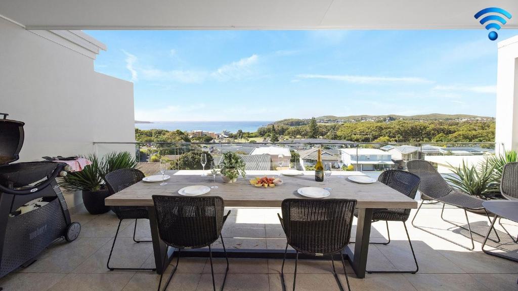 Ocean Scene, Fingal Bay