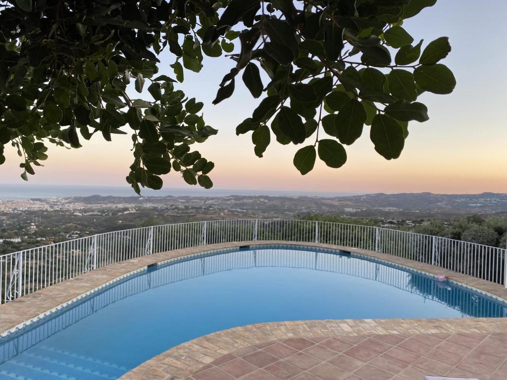 Villa Las Monjas - Astonishing Panoramic Sea View - 3
