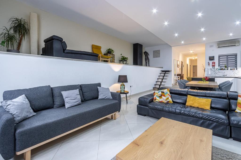 Spacious and stylish apartment, Saint Julianʼs