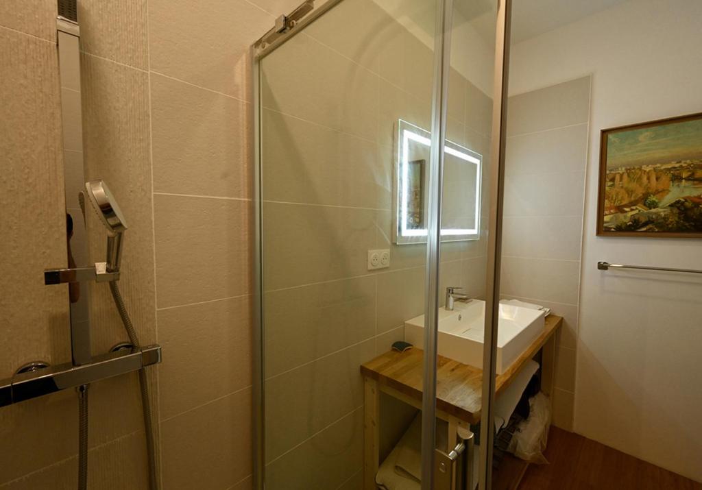 Suite dans maison d'artiste - 5