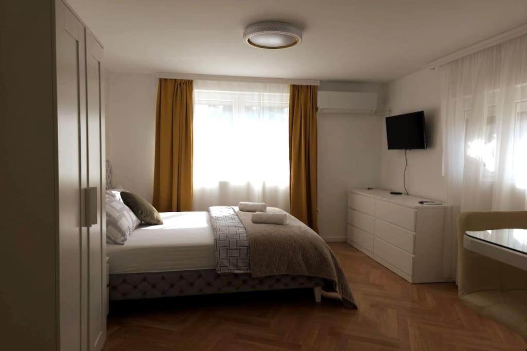 Airport Studio Stefan - 1