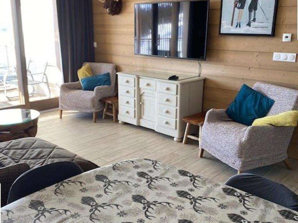 Luxueux 3 pièces aux Arcs 1600 avec piscine et spa, wifi, parking couvert, skis aux pieds - 2