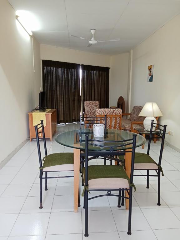 Seri Bulan Condominium