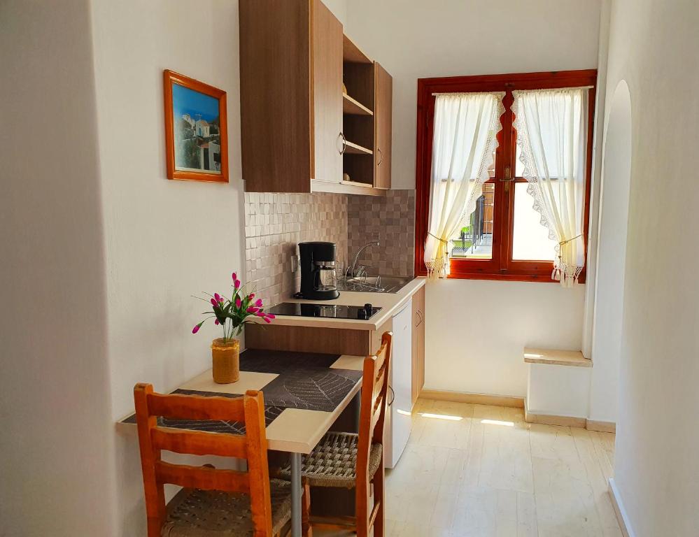 Nina Apartments 전경