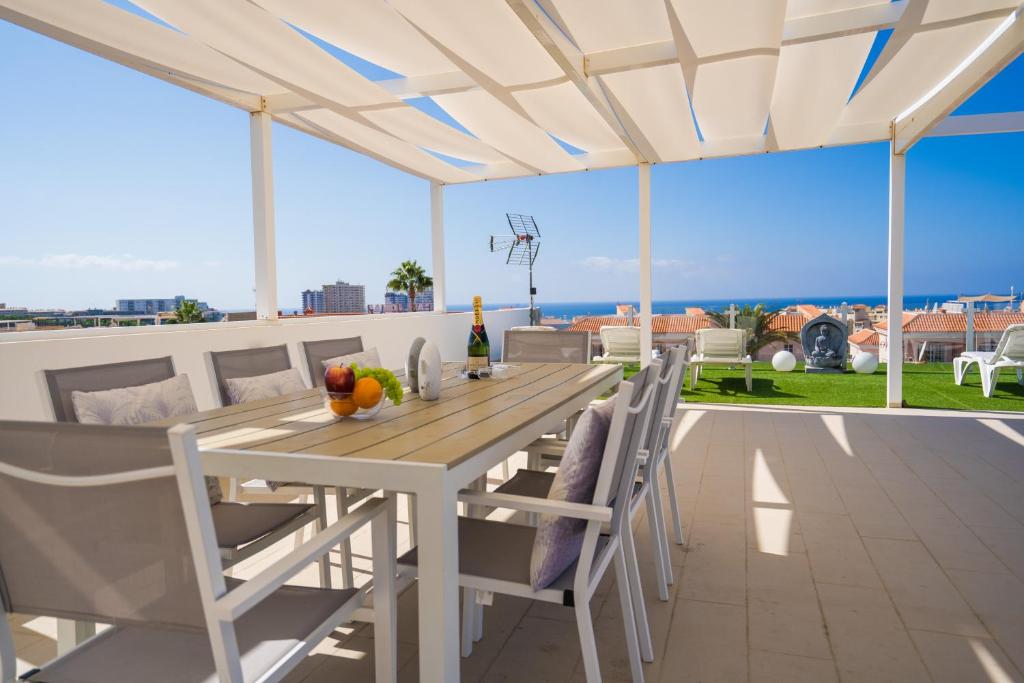 Villa La Laja 5 Bedrooms, Rooftop Terrace Sea View - 3
