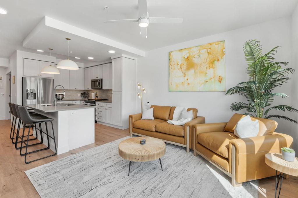 Designer 1BR with Pool and Htub, Salt Lake City