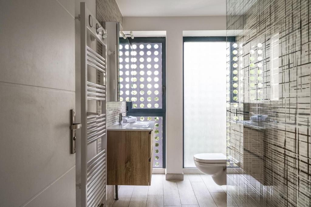 Maison d'architecte centre Tours jardin, climatisation, parking 5 p - 4