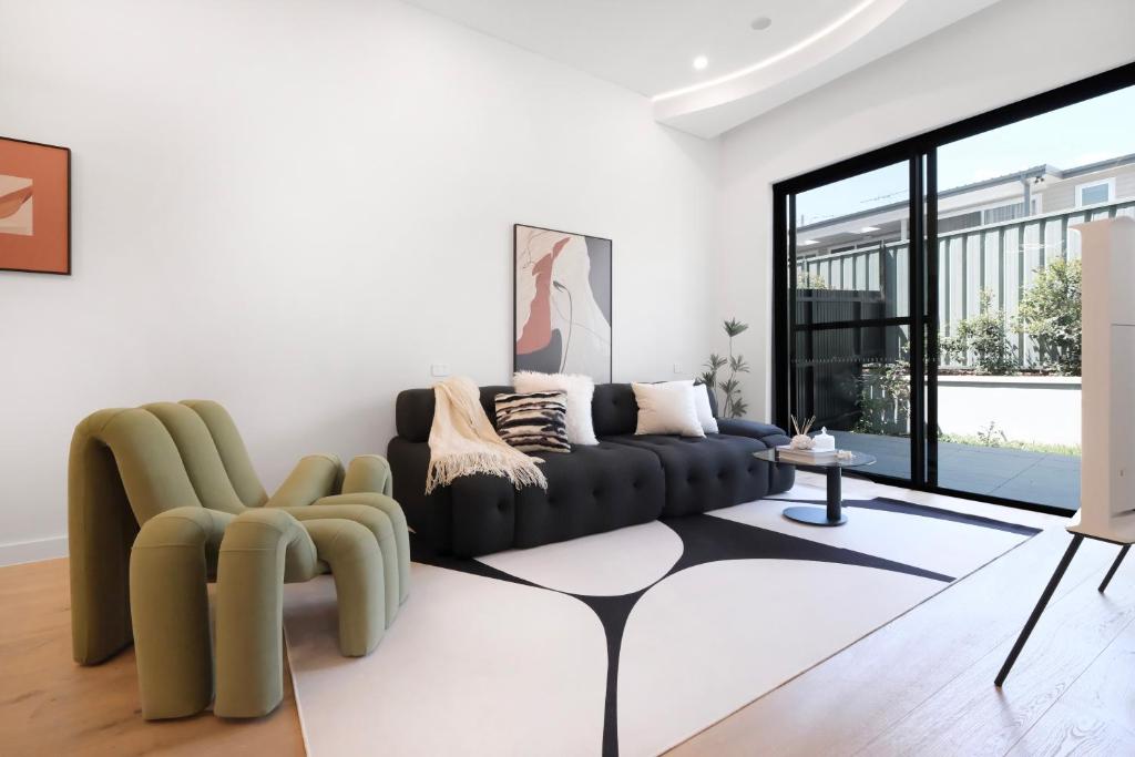 Lux & New 5-BR Townhouse for family, Miranda