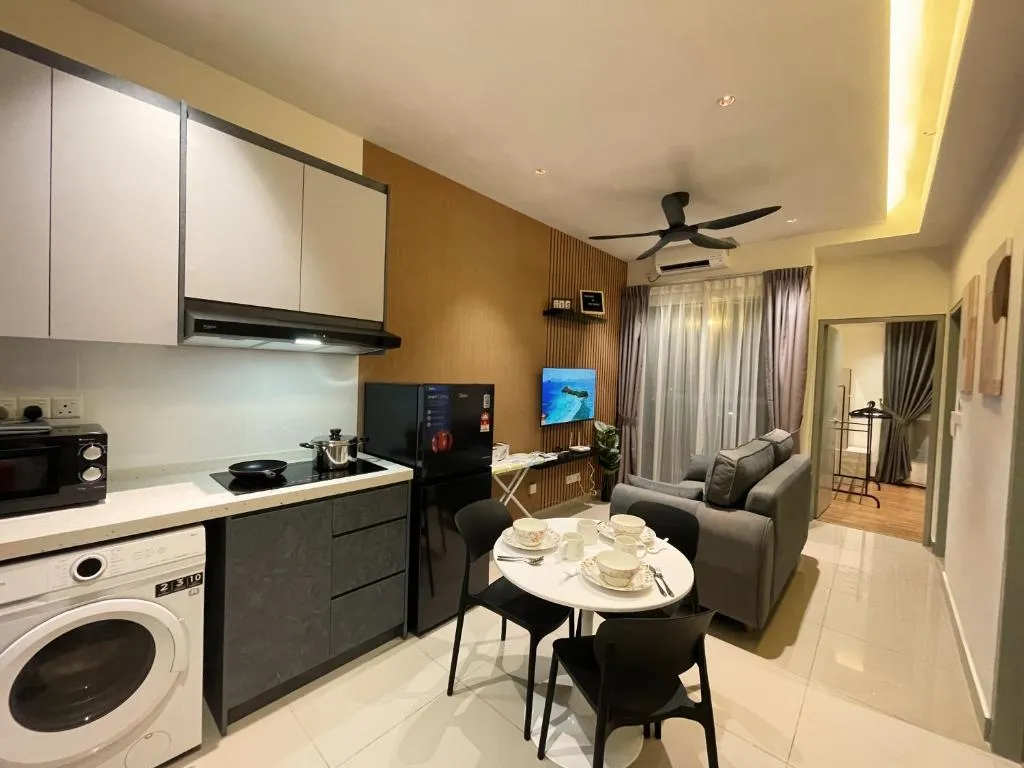 121 Residences by The Homez Near One Utama, Starling Mall, Atria，位于八打灵再也的酒店